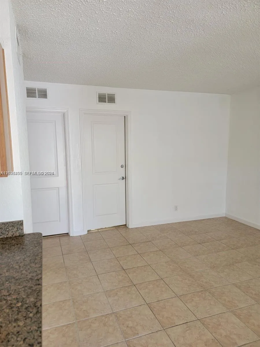2660 NE 8th Ave #107 Wilton Manors, FL 33334