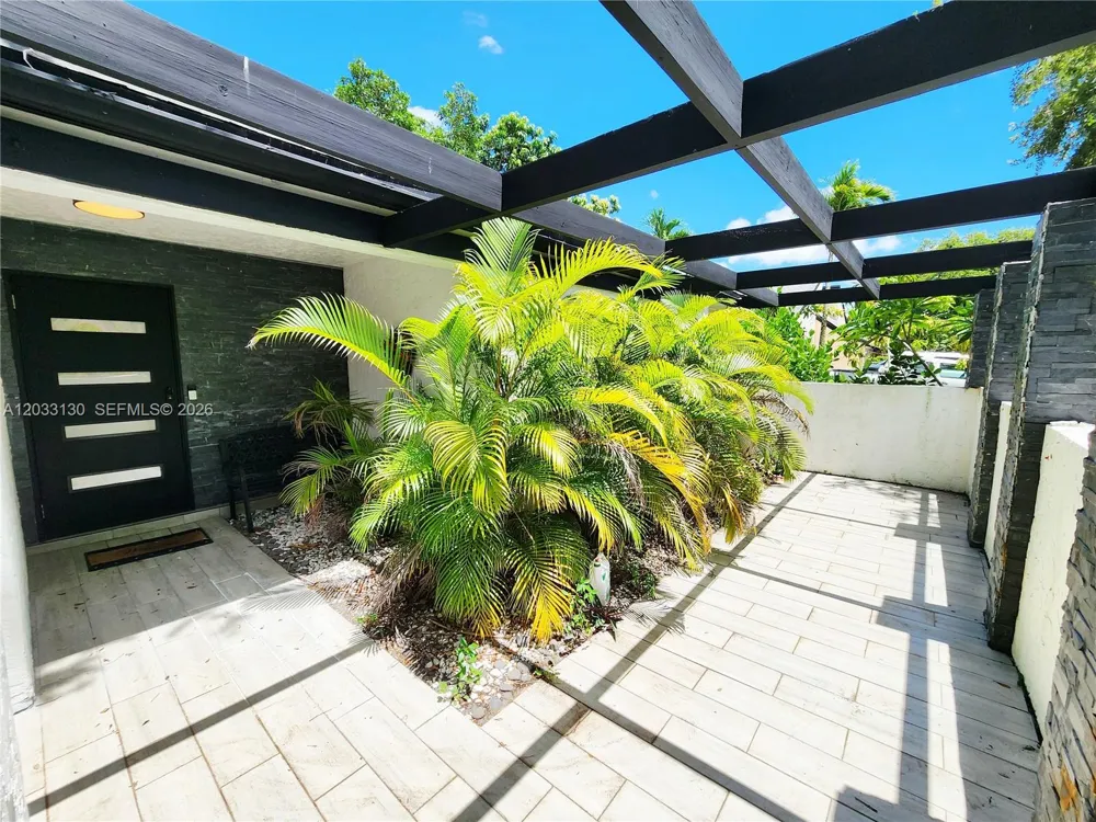4962 SW 95th Ave Cooper City, FL 33328
