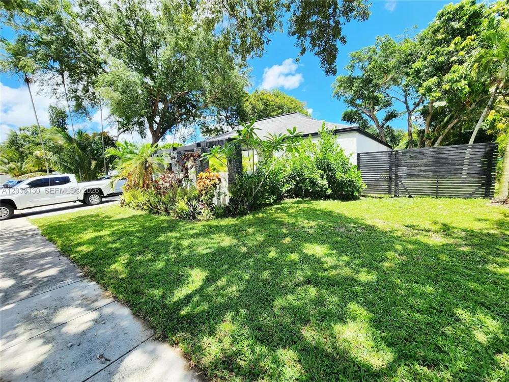 4962 SW 95th Ave Cooper City, FL 33328