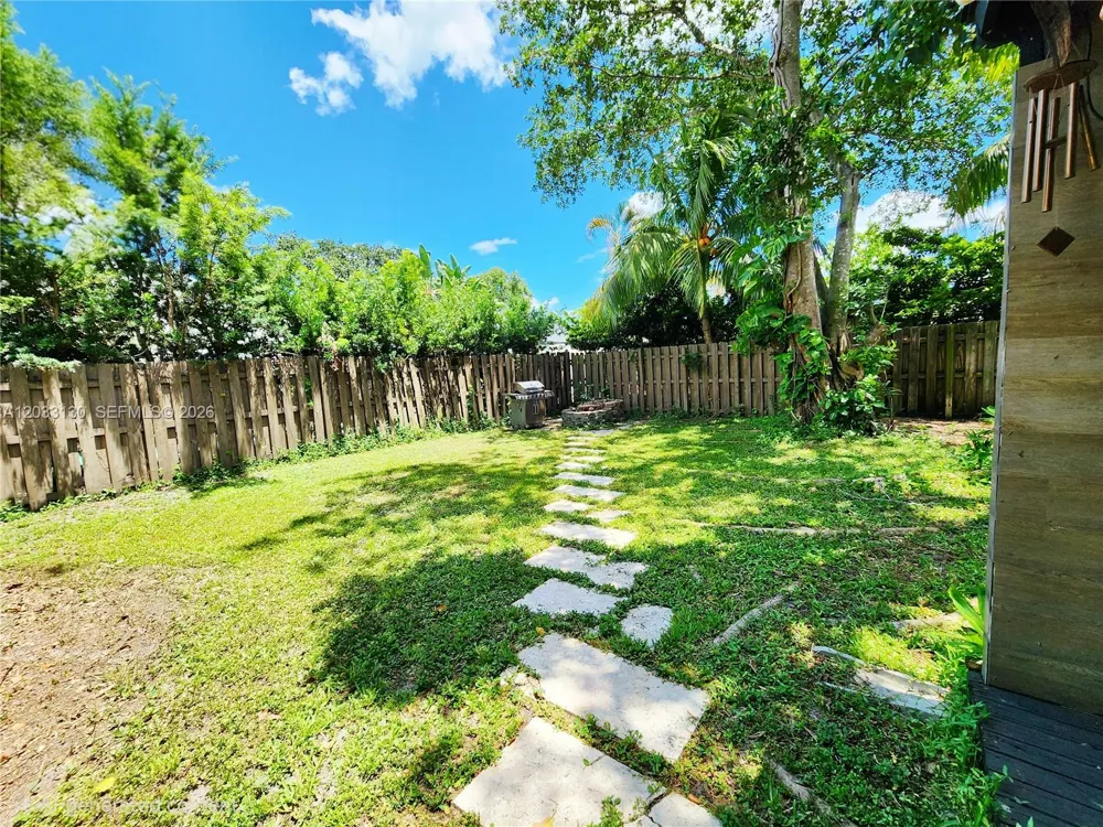 4962 SW 95th Ave Cooper City, FL 33328