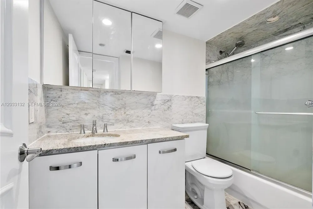 8911 Collins Ave #605 Surfside, FL 33154