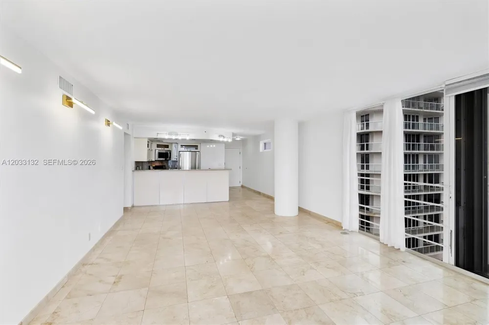 8911 Collins Ave #605 Surfside, FL 33154