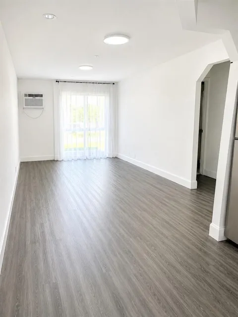 510 Lake Shore Drive #3