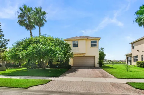 9902 E Verona Circle Circle
