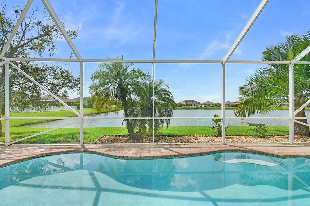 9902 E Verona Circle Circle Vero Beach, FL 32966