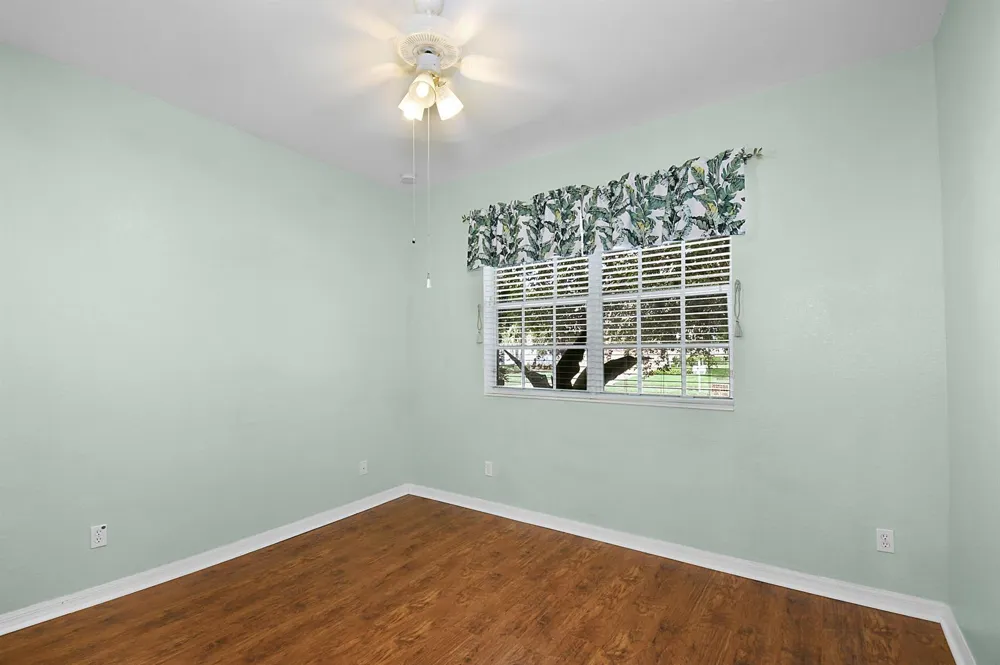 9902 E Verona Circle Circle Vero Beach, FL 32966