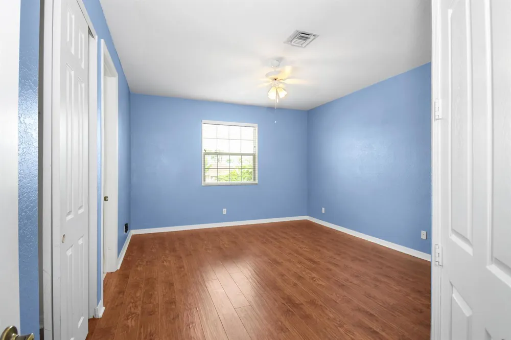 9902 E Verona Circle Circle Vero Beach, FL 32966