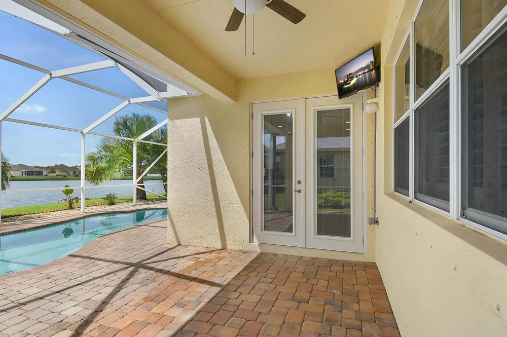 9902 E Verona Circle Circle Vero Beach, FL 32966