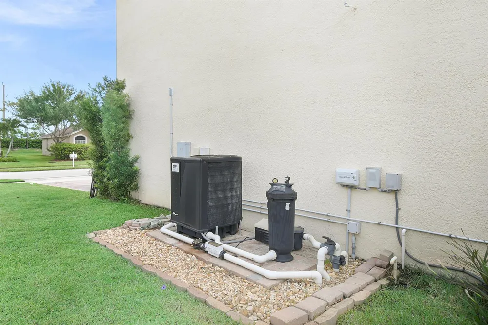 9902 E Verona Circle Circle Vero Beach, FL 32966