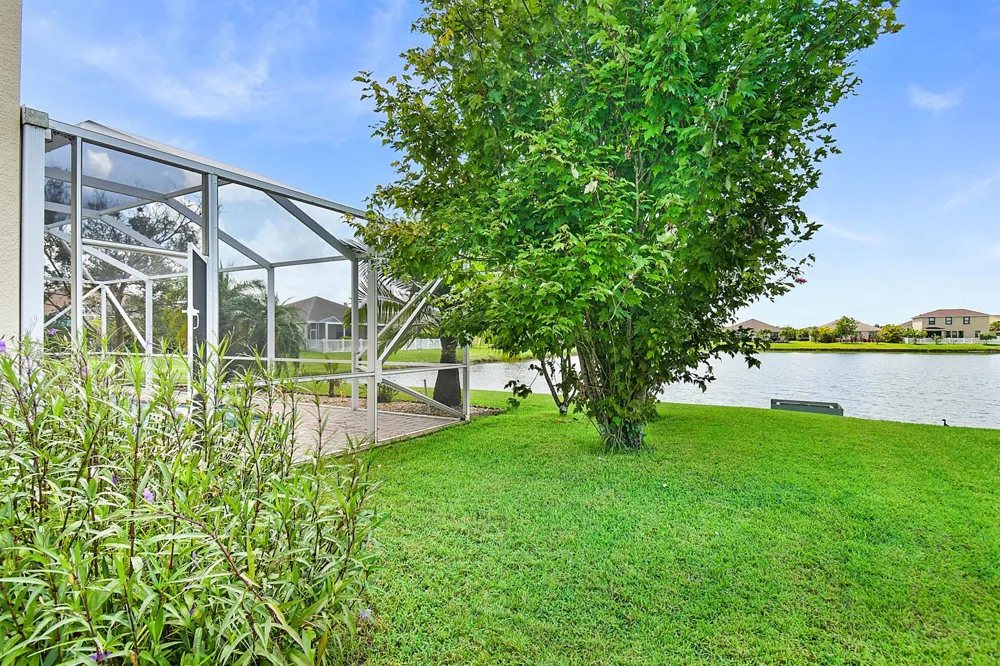 9902 E Verona Circle Circle Vero Beach, FL 32966