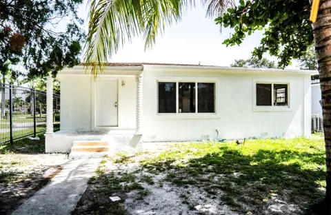 841 NW 116th Terrace