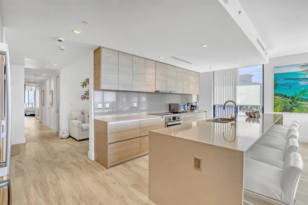106 Inlet Way #305 Palm Beach Shores, FL 33404