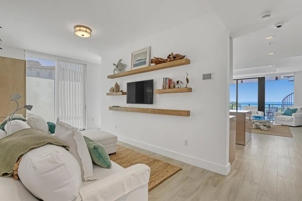 106 Inlet Way #305 Palm Beach Shores, FL 33404