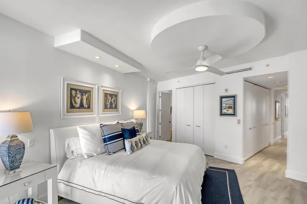 106 Inlet Way #305 Palm Beach Shores, FL 33404