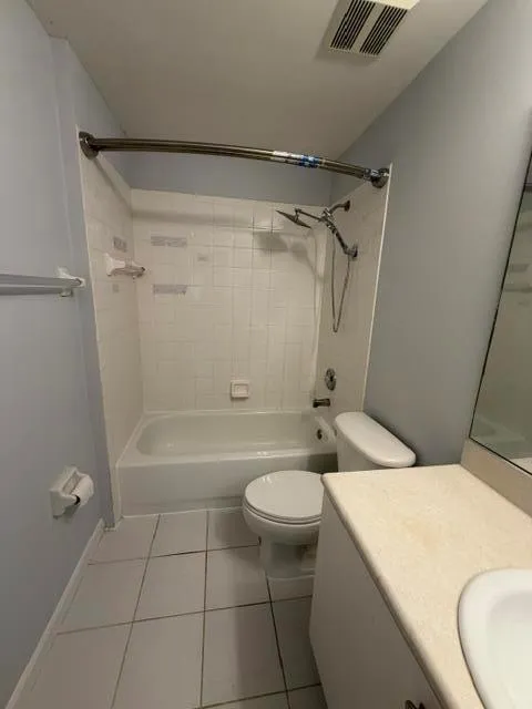 2440 NW 99th Way Sunrise, FL 33322