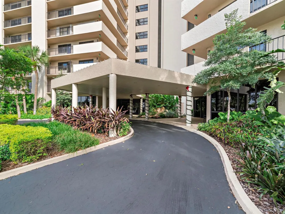 4900 Ocean Boulevard #416 Lauderdale By The Sea, FL 33308