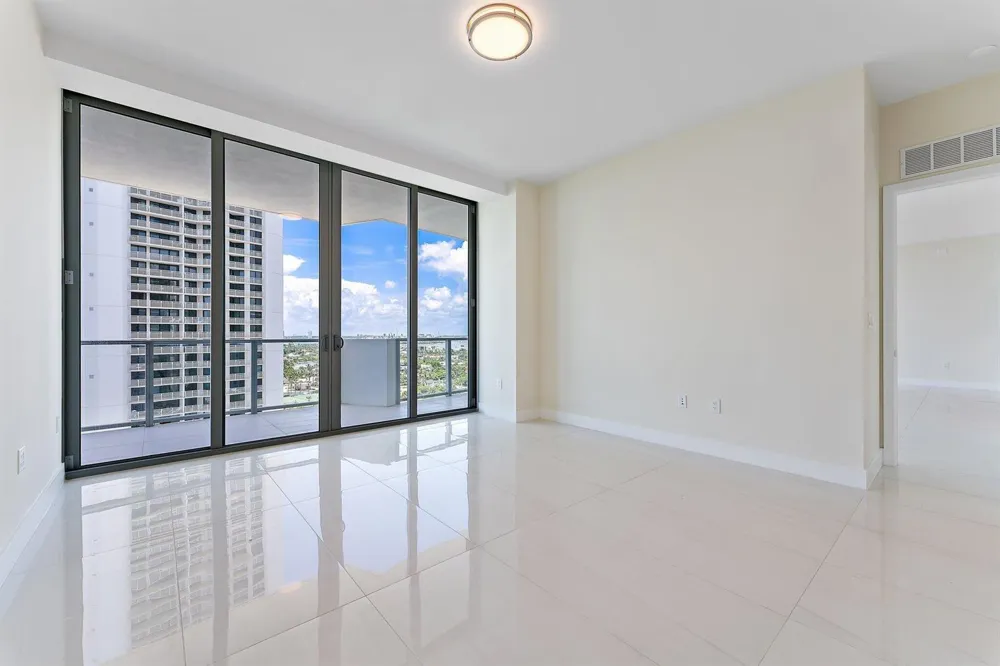 3100 Ocean Drive #H1206 Singer Island, FL 33404