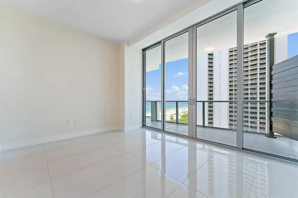 3100 Ocean Drive #H1206 Singer Island, FL 33404