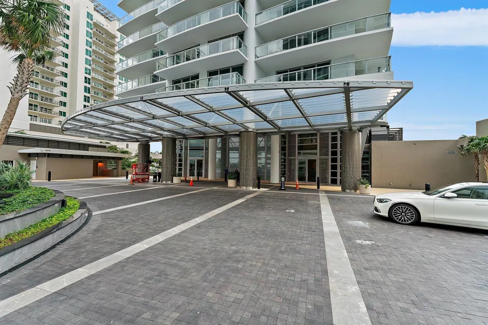 3100 Ocean Drive #H1206 Singer Island, FL 33404