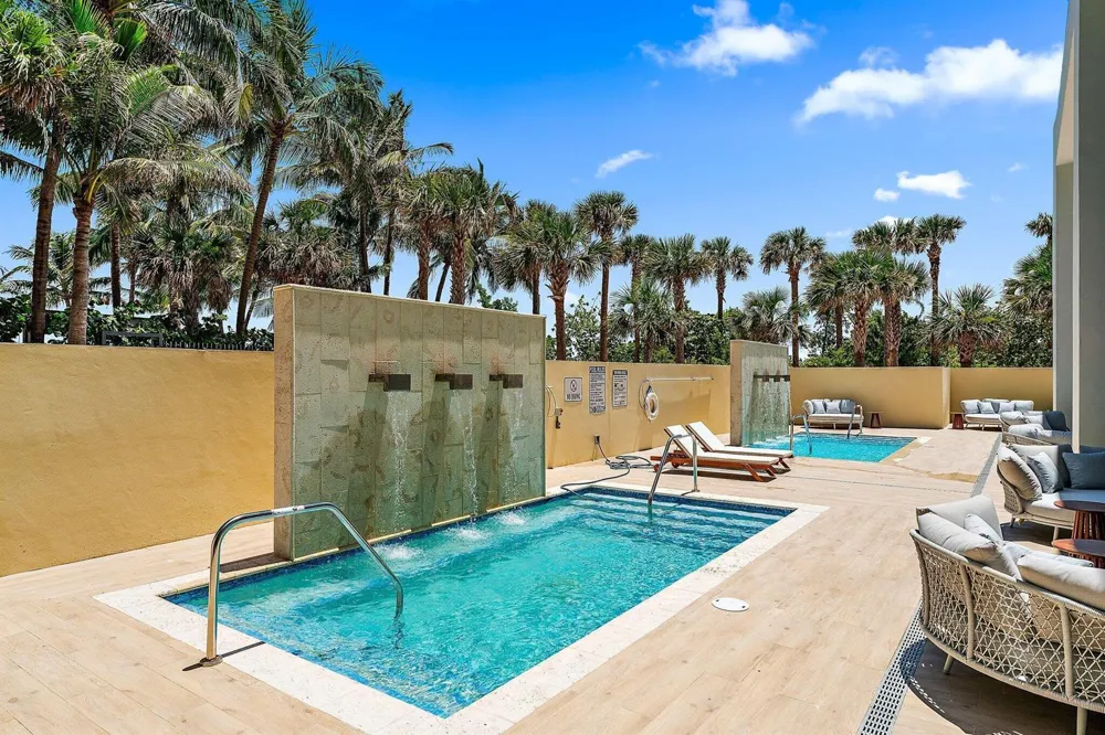 3100 Ocean Drive #H1206 Singer Island, FL 33404