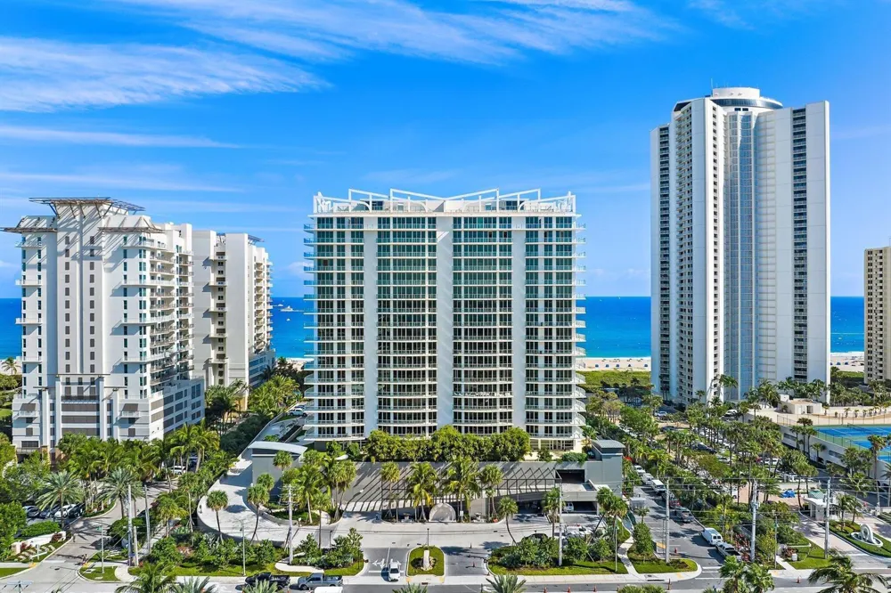 3100 Ocean Drive #H1206 Singer Island, FL 33404