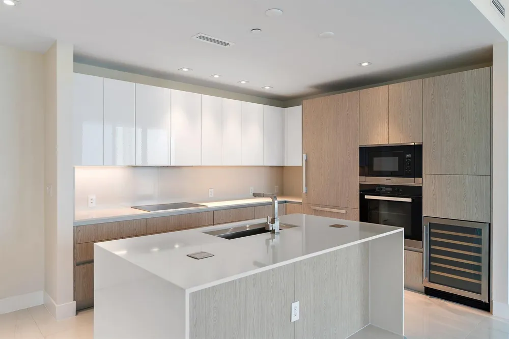 3100 Ocean Drive #H1206 Singer Island, FL 33404