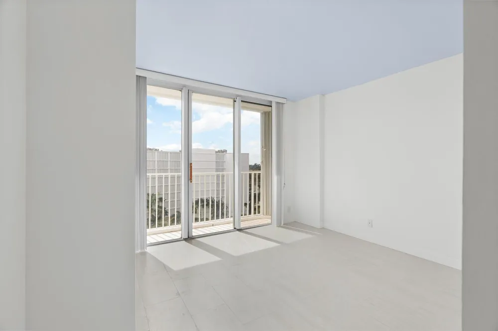 3580 S Ocean Boulevard #8b South Palm Beach, FL 33480