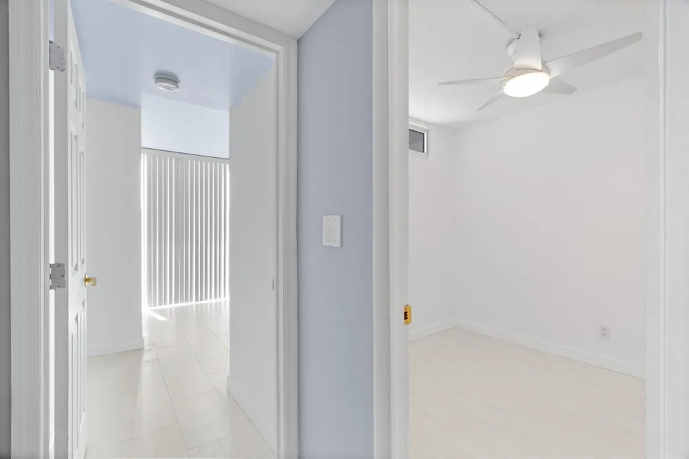 3580 S Ocean Boulevard #8b South Palm Beach, FL 33480