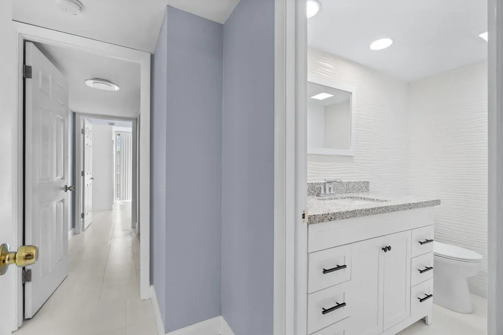 3580 S Ocean Boulevard #8b South Palm Beach, FL 33480