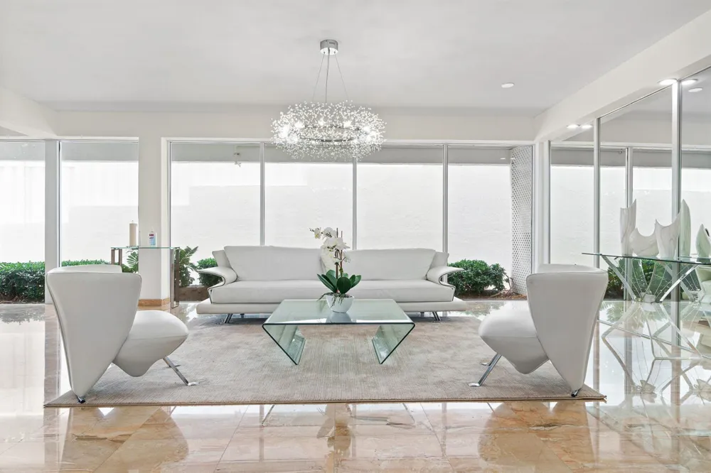 3580 S Ocean Boulevard #8b South Palm Beach, FL 33480