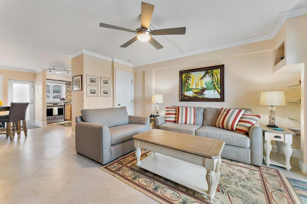 33 S Ocean Avenue #502 Palm Beach Shores, FL 33404