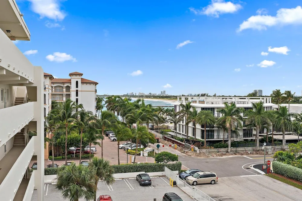 33 S Ocean Avenue #502 Palm Beach Shores, FL 33404