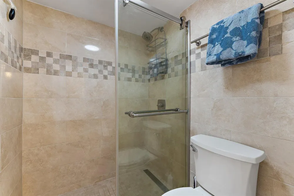 33 S Ocean Avenue #502 Palm Beach Shores, FL 33404