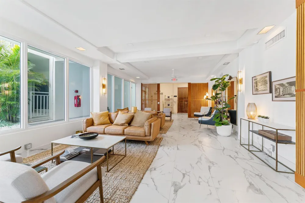 33 S Ocean Avenue #502 Palm Beach Shores, FL 33404