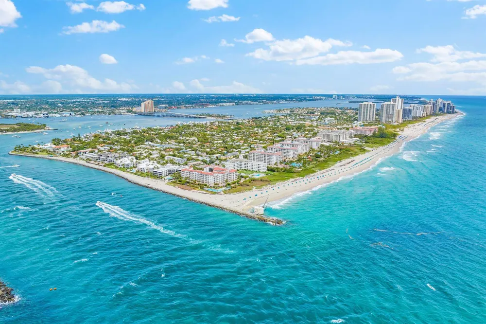 33 S Ocean Avenue #502 Palm Beach Shores, FL 33404