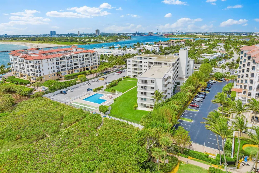 33 S Ocean Avenue #502 Palm Beach Shores, FL 33404