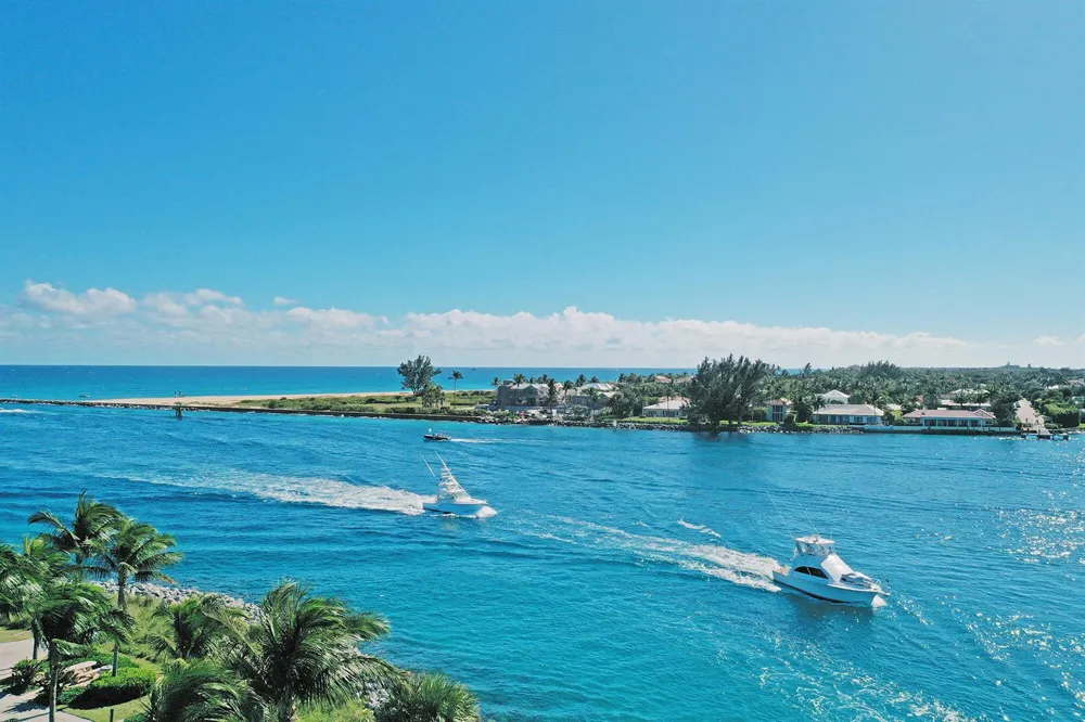 33 S Ocean Avenue #502 Palm Beach Shores, FL 33404