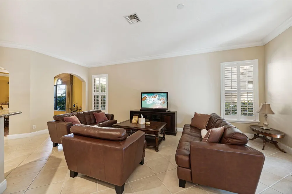 10380 Trianon Place Wellington, FL 33449
