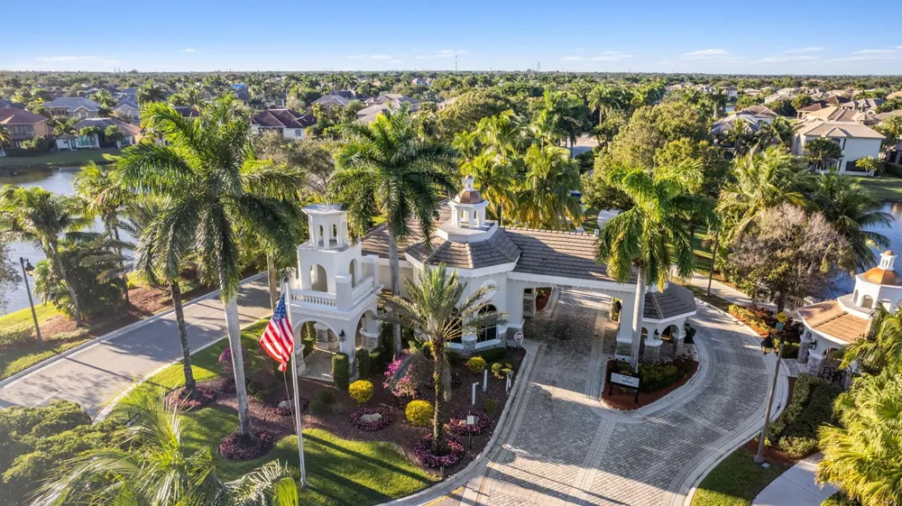 10380 Trianon Place Wellington, FL 33449