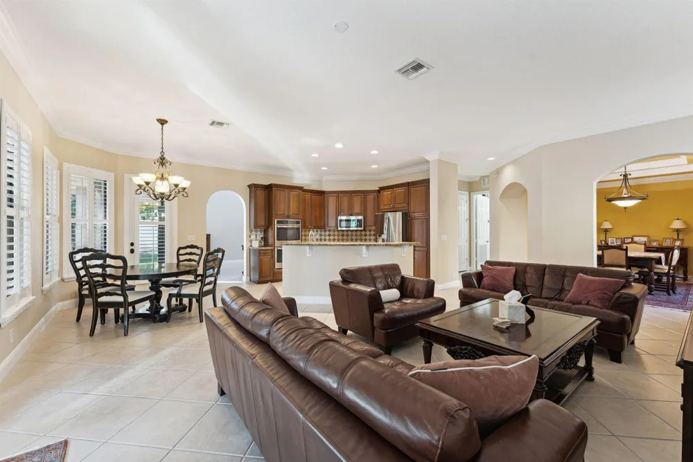 10380 Trianon Place Wellington, FL 33449
