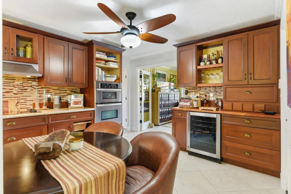 10170 NW 39th Court Coral Springs, FL 33065