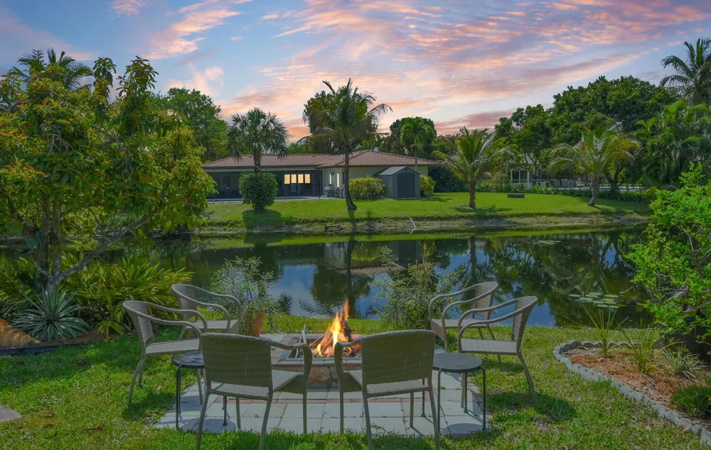 10170 NW 39th Court Coral Springs, FL 33065