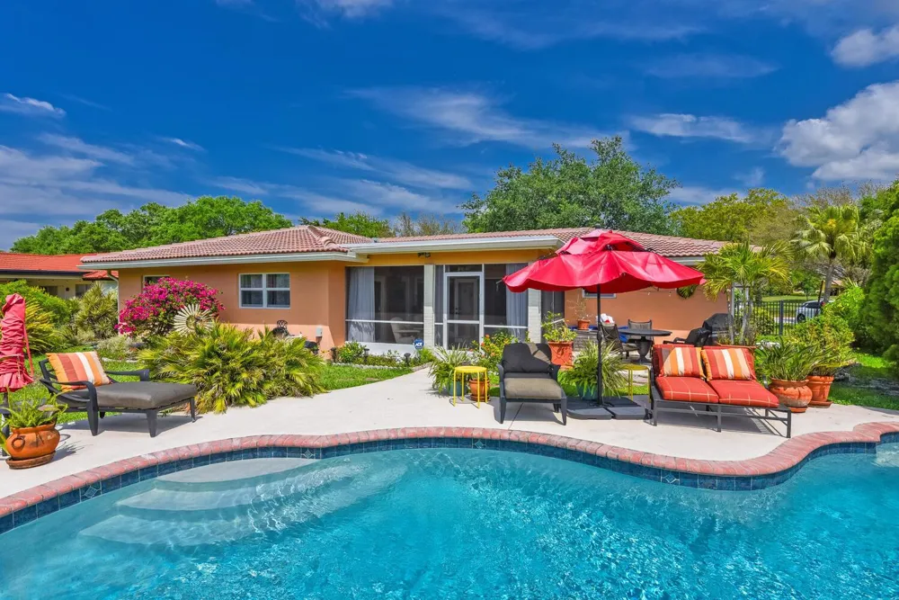 10170 NW 39th Court Coral Springs, FL 33065
