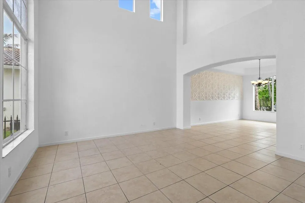 1831 Waldorf Drive Royal Palm Beach, FL 33411