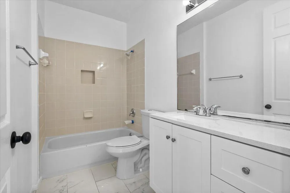 1831 Waldorf Drive Royal Palm Beach, FL 33411