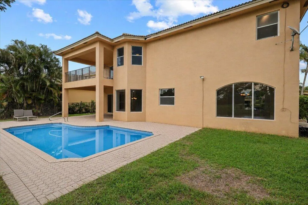 1831 Waldorf Drive Royal Palm Beach, FL 33411