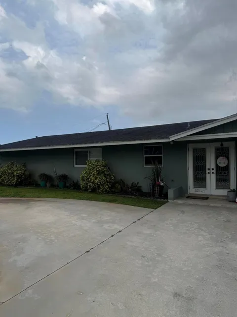 3120 Emerald Lane