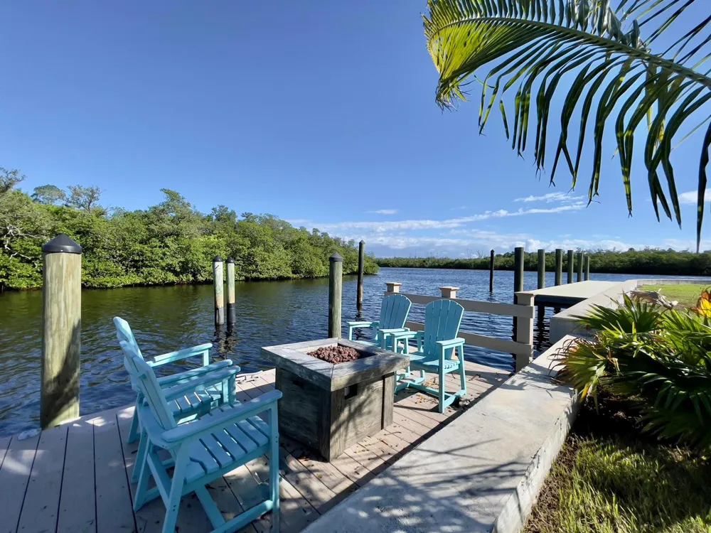 8585 SE Palm Street Hobe Sound, FL 33455