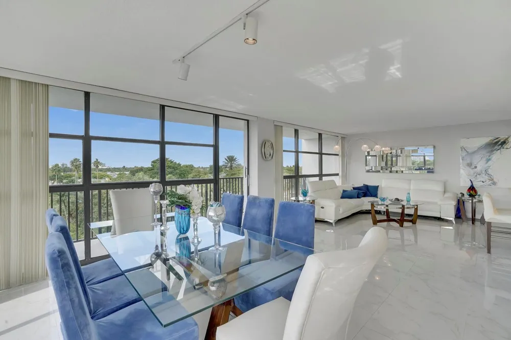 600 Parkview Drive #531 Hallandale Beach, FL 33009