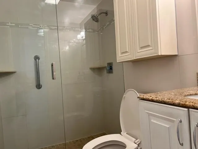 800 W Horizons W #211 Boynton Beach, FL 33435